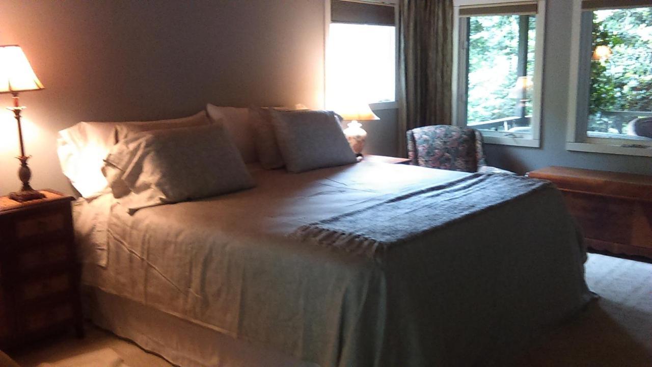 The Courtenay Country house *